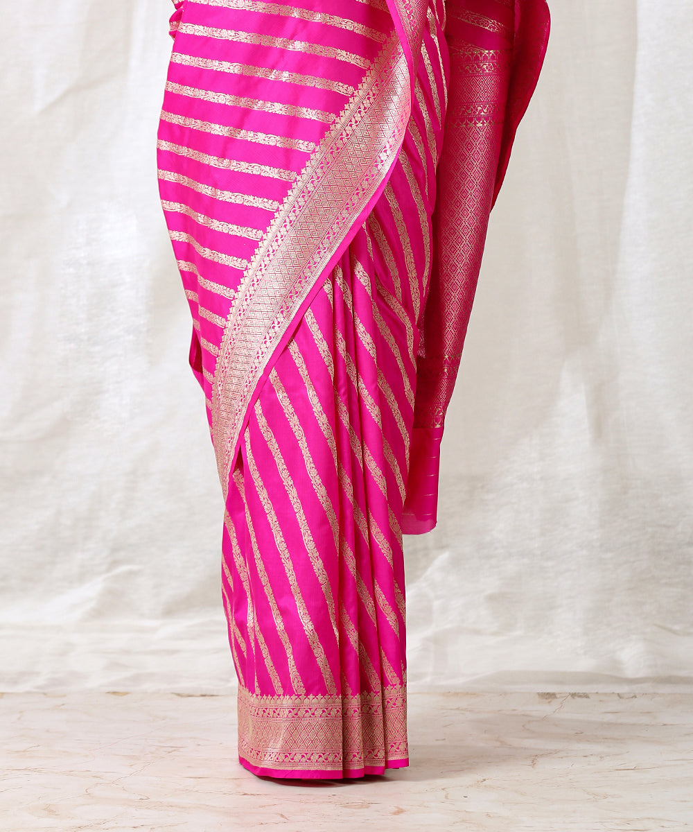 Hot_Pink_Handloom_Pure_Katan_Silk_Banarasi_Saree_with_Cutwork_Diagonal_Bel_WeaverStory_04