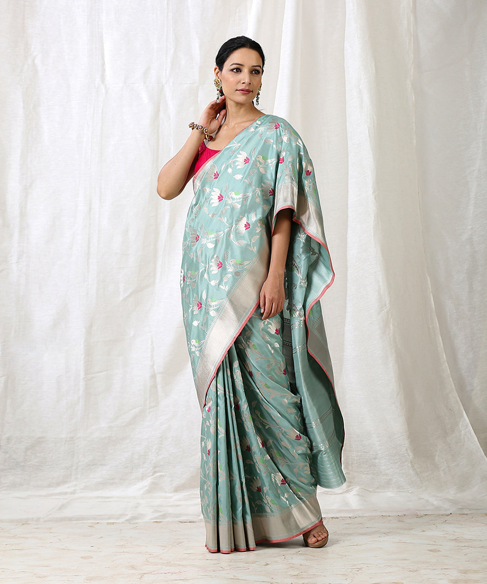 Powder_Blue_Handloom_Pure_Katan_Silk_Banarasi_Saree_with_Parrot_Motifs_WeaverStory_02