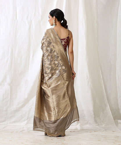 Handloom_Beige_and_Grey_Pure_Katan_Silk_Saree_With_Floral_Jaal_WeaverStory_03