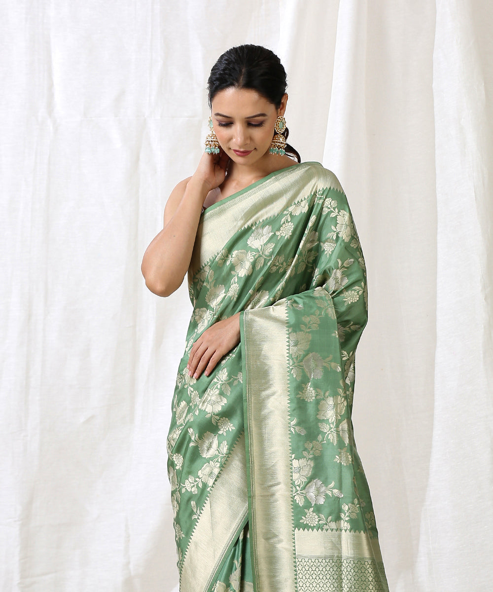 Handloom_Sage_Green_Pure_Katan_Silk_Banarasi_Saree_with_Cutwork_Jaal_WeaverStory_01