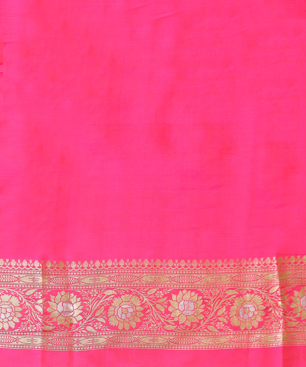 Hot_Pink_Handloom_Pure_Katan_Silk_Sona_Rupa_Banarasi_Jangla_Saree_WeaverStory_05