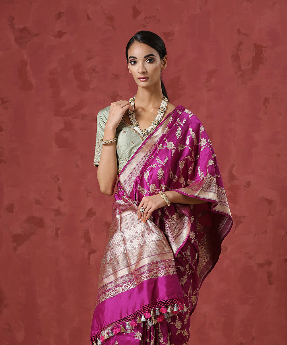 Purple_Handloom_Pure_Katan_Silk_Banarasi_Saree_with_Zari_Jaal_WeaverStory_01