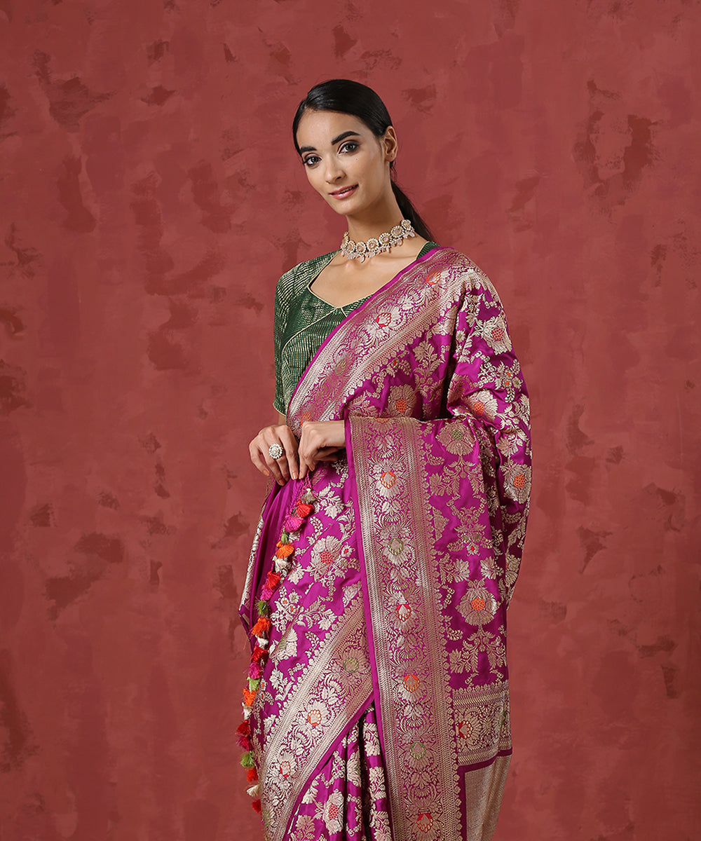 Handloom_Purple_Pure_Katan_Silk_Kahdwa_Jangla_Banarasi_Saree_WeaverStory_01