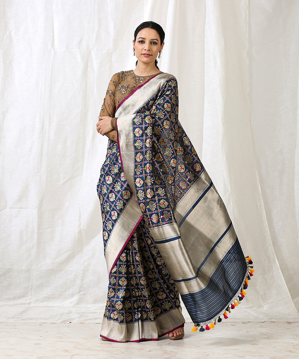 Navy_Blue_Handloom_Pure_Katan_Silk_Patola_Saree_With_Zari_Pallu_and_Border_WeaverStory_02