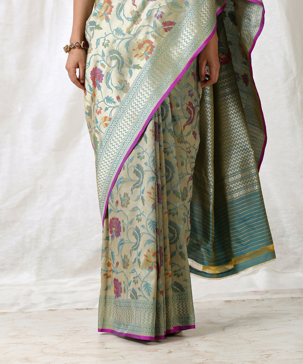 Handloom_Sea_Green_Pure_Katan_Silk_Kimkhab_Banarasi_Saree_with_Meenakari_WeaverStory_04