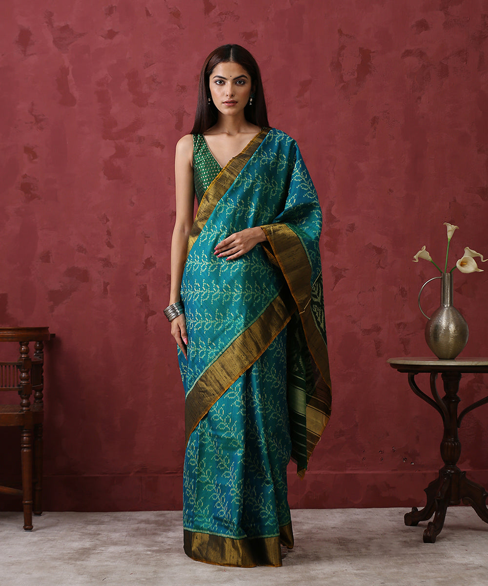 Handloom_Peacock_Green_Raw_Silk_Patola_Saree_with_Green_Pallu_WeaverStory_02