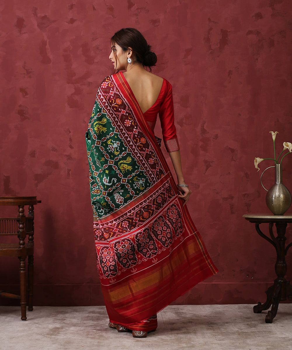 Green_Handloom_Mulberry_Silk_Patola_Saree_With_Red_Border_WeaverStory_03