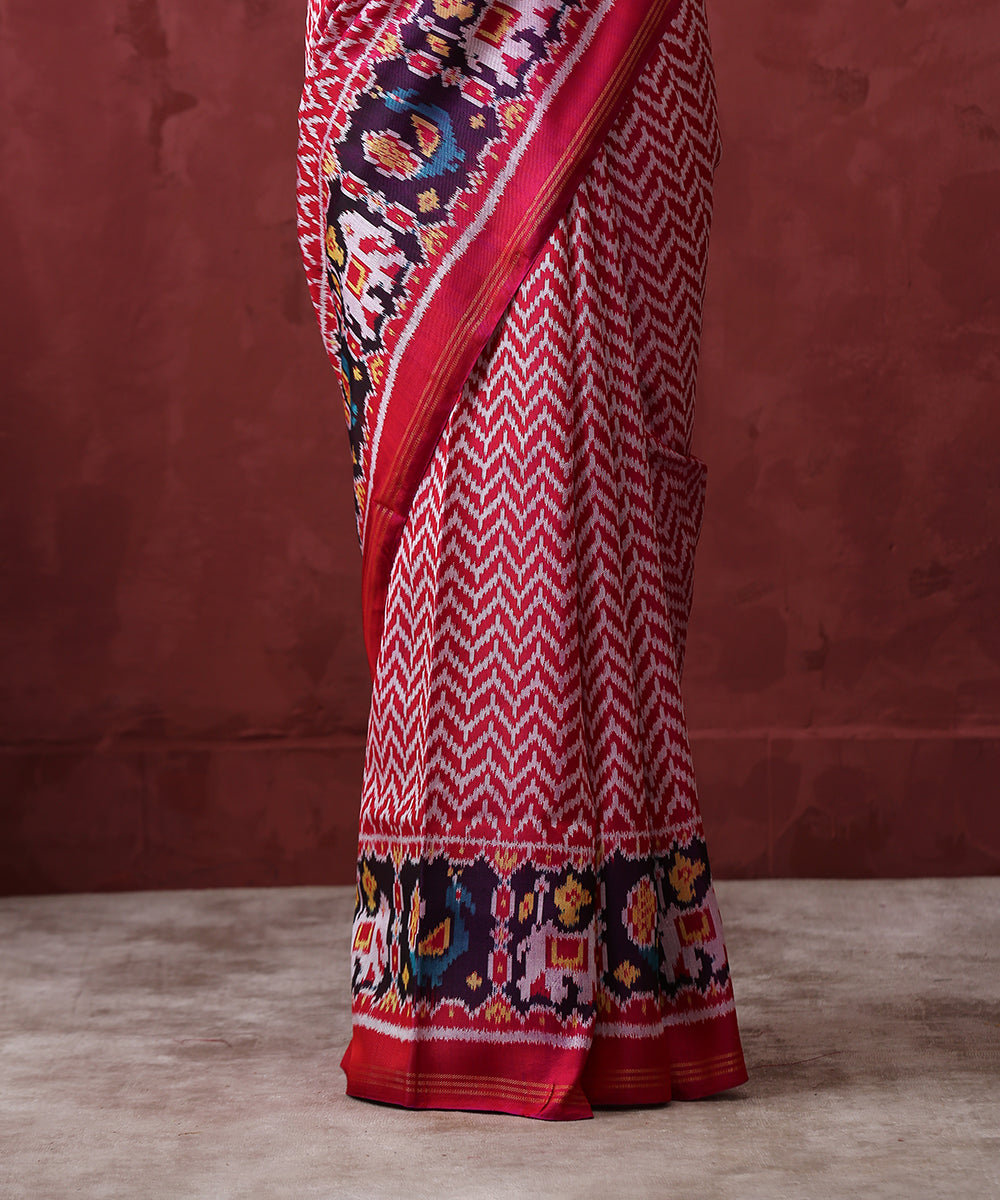 Handloom_Pink_Mulberry_Silk_Patola_Saree_With_Purple_Border_WeaverStory_04