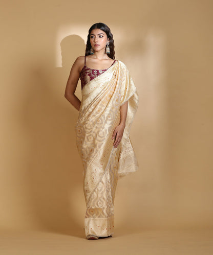 Handloom_Golden_Pure_Silk_Tissue_Banarasi_Saree_With_Kadhwa_Jaal_WeaverStory_02