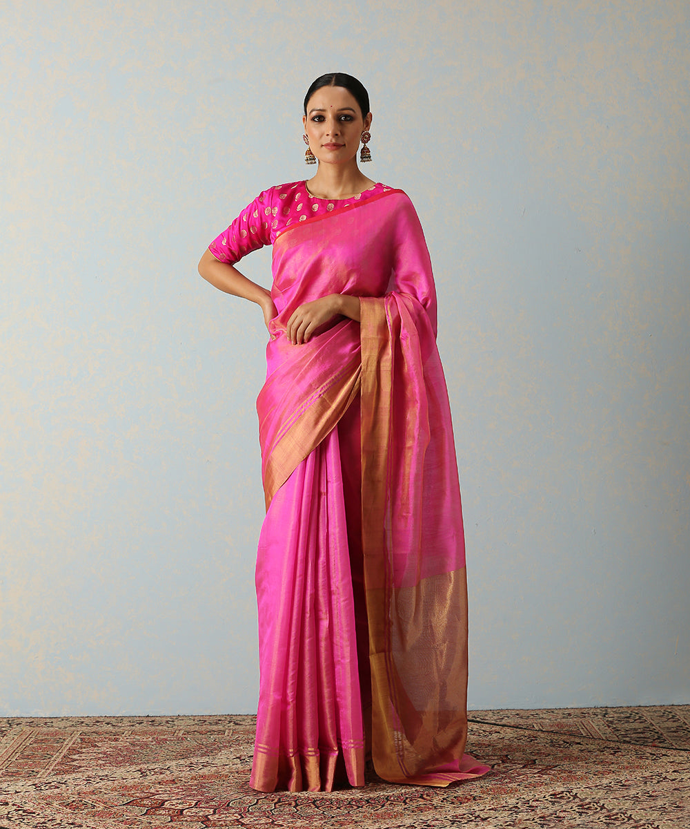 Handloom_Pink_Tissue_Chanderi_Saree_With_Golden_Border_And_Red_selvedge_WeaverStory_02