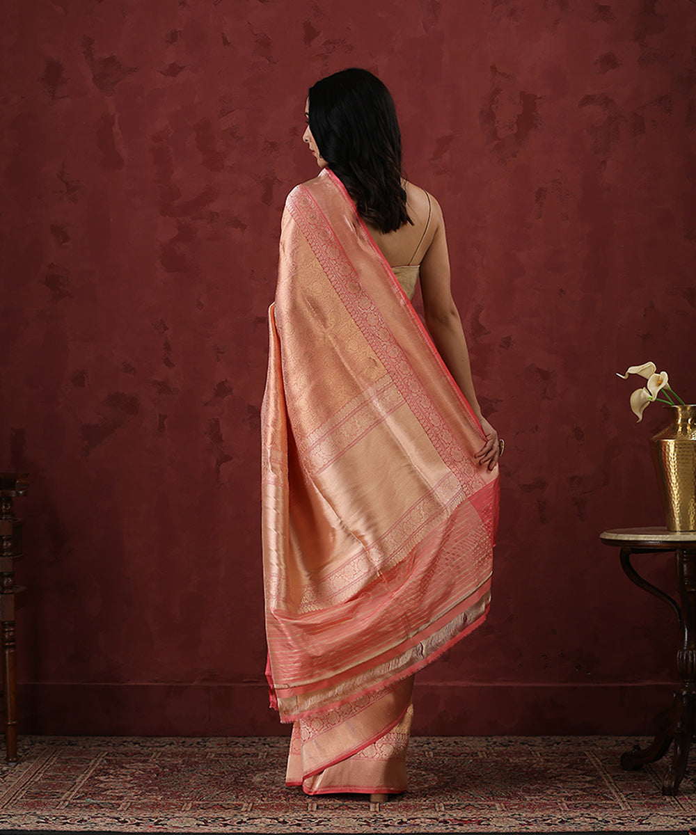 Handloom_Peach_Pure_Katan_Silk_Banarasi_Kimkhab_Saree_With_Pink_border_WeaverStory_03