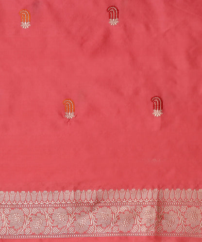 Handloom_Peach_Pure_Katan_Silk_Banarasi_Kimkhab_Saree_With_Pink_border_WeaverStory_05