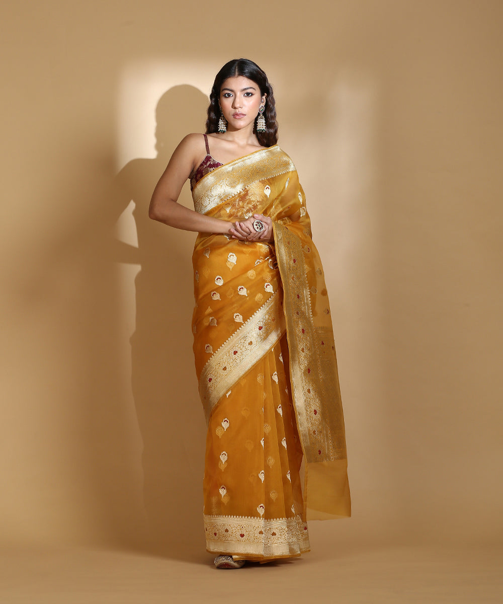 Handloom_Mustard_Kora_Silk_Banarasi_Saree_With_Meenakari_Kadhwa_Booti_WeaverStory_02