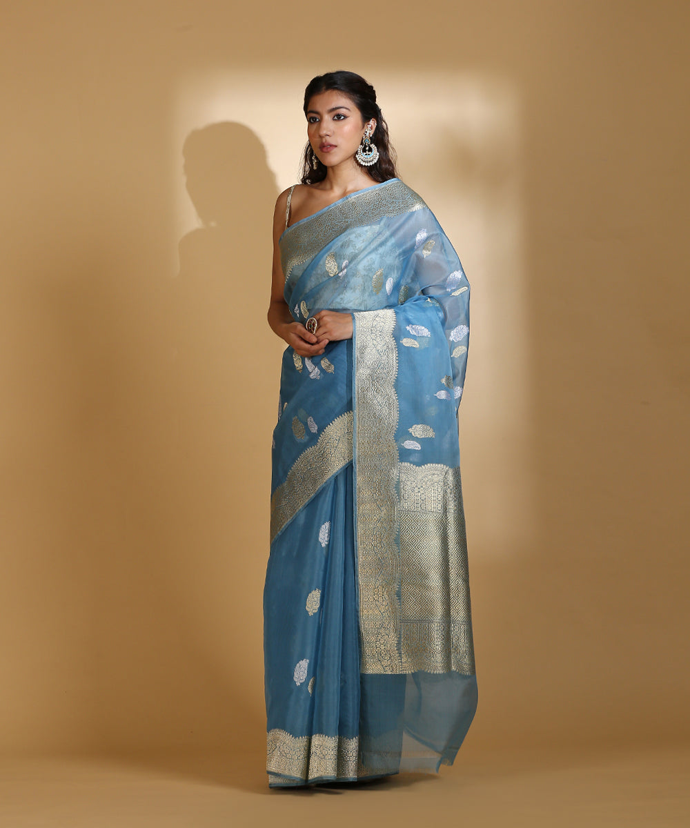 Light_Blue_Handloom_Kora_Silk_Banarasi_Saree_With_Zari_Ambi_Booti_and_Scalloped_Border_WeaverStory_02