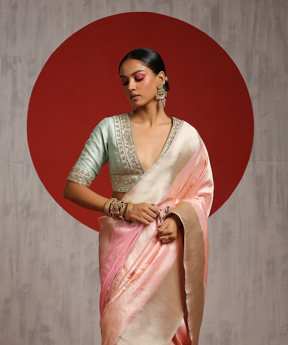 Handloom_Baby_Pink_Pure_Katan_Silk_Kimkhab_Banarasi_Saree_With_Grey_Border_WeaverStory_01