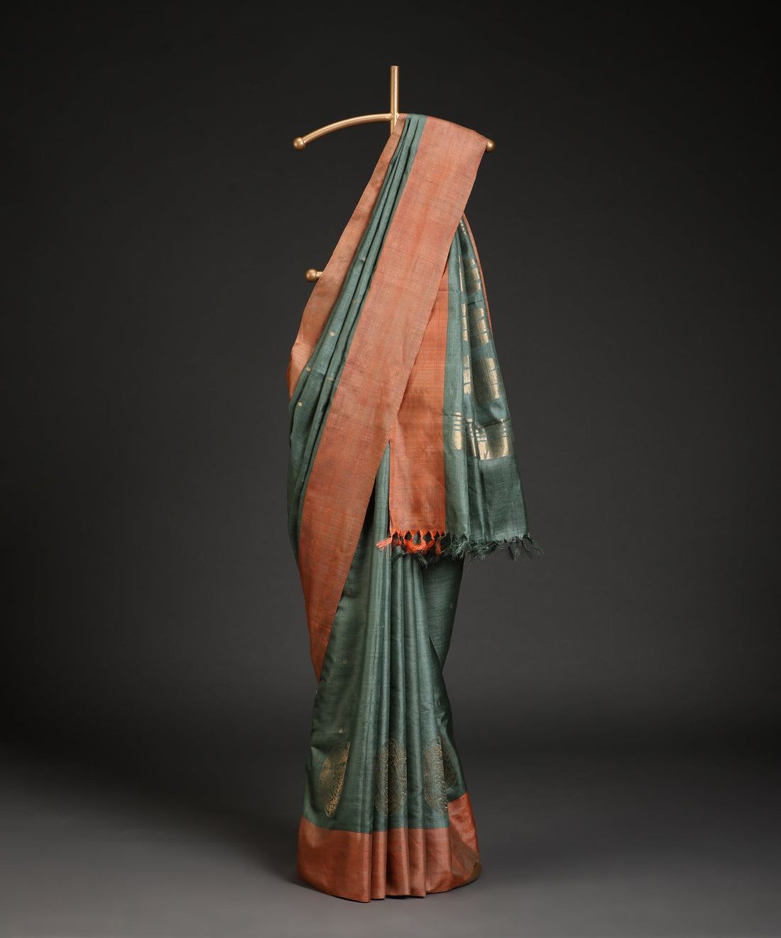 Sage_Green_Handloom_Pure_Kosa_Silk_Saree_With_Round_Peacock_Motif_Rust_Border_WeaverStory_01
