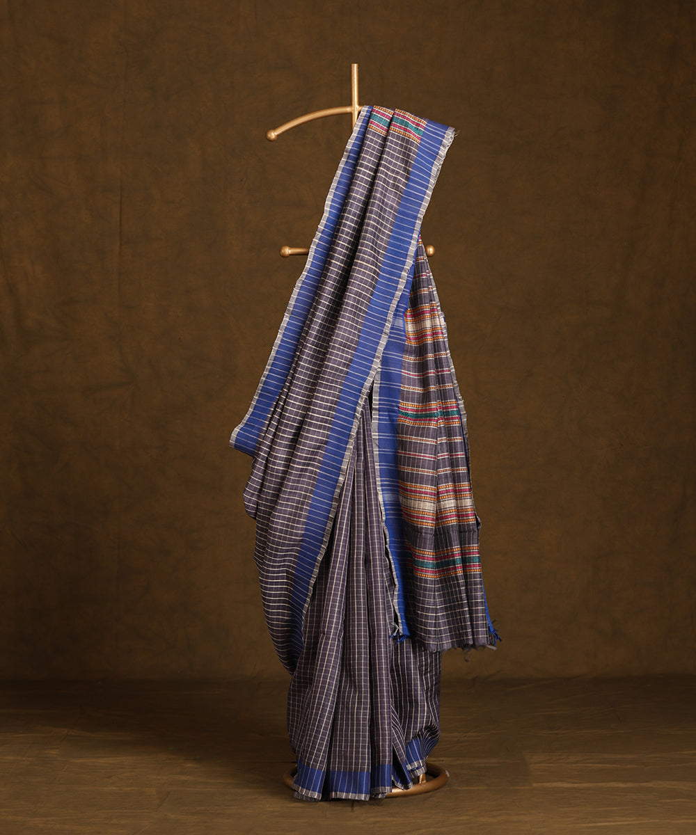Grey_Handloom_Pure_Kosa_Silk_Checkered_Saree_With_Blue_Border_WeaverStory_01