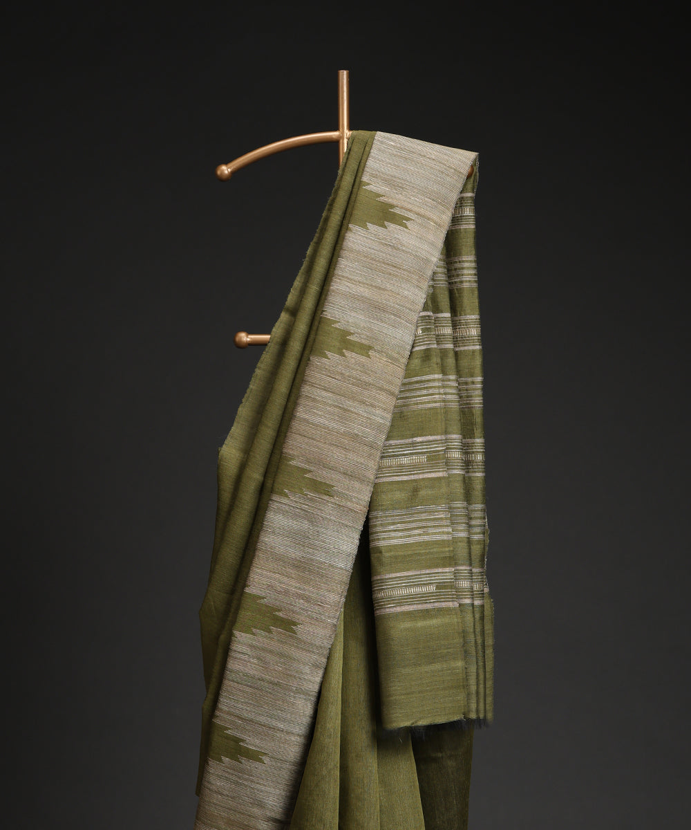 Olive_Green_Handloom_Kosa_Silk_Saree_With_Temple_Border_In_Offwhite_WeaverStory_02