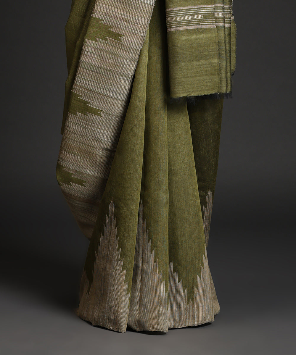 Olive_Green_Handloom_Kosa_Silk_Saree_With_Temple_Border_In_Offwhite_WeaverStory_03