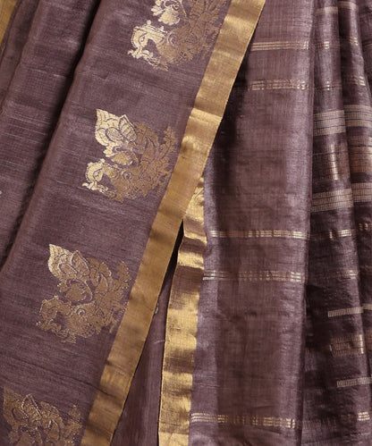 Grape_Handloom_Kosa_Silk_Saree_With_Peacock_Motif_In_Border_WeaverStory_04