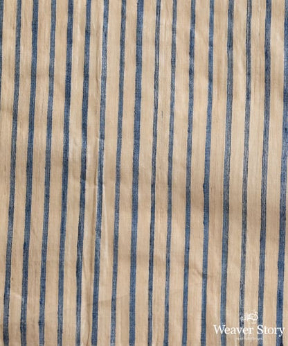 Beige_Handloom_Pure_Kosa_Silk_Saree_With_Stripes_And_Temple_In_Blue_WeaverStory_05