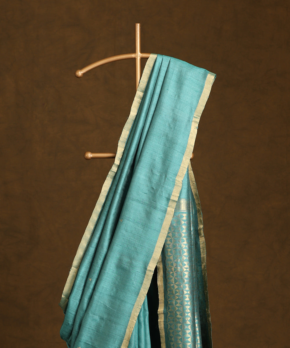 Handloom_Blue_Pure_Kosa_Silk_Saree_With_Thin_Zari_Border_WeaverStory_02
