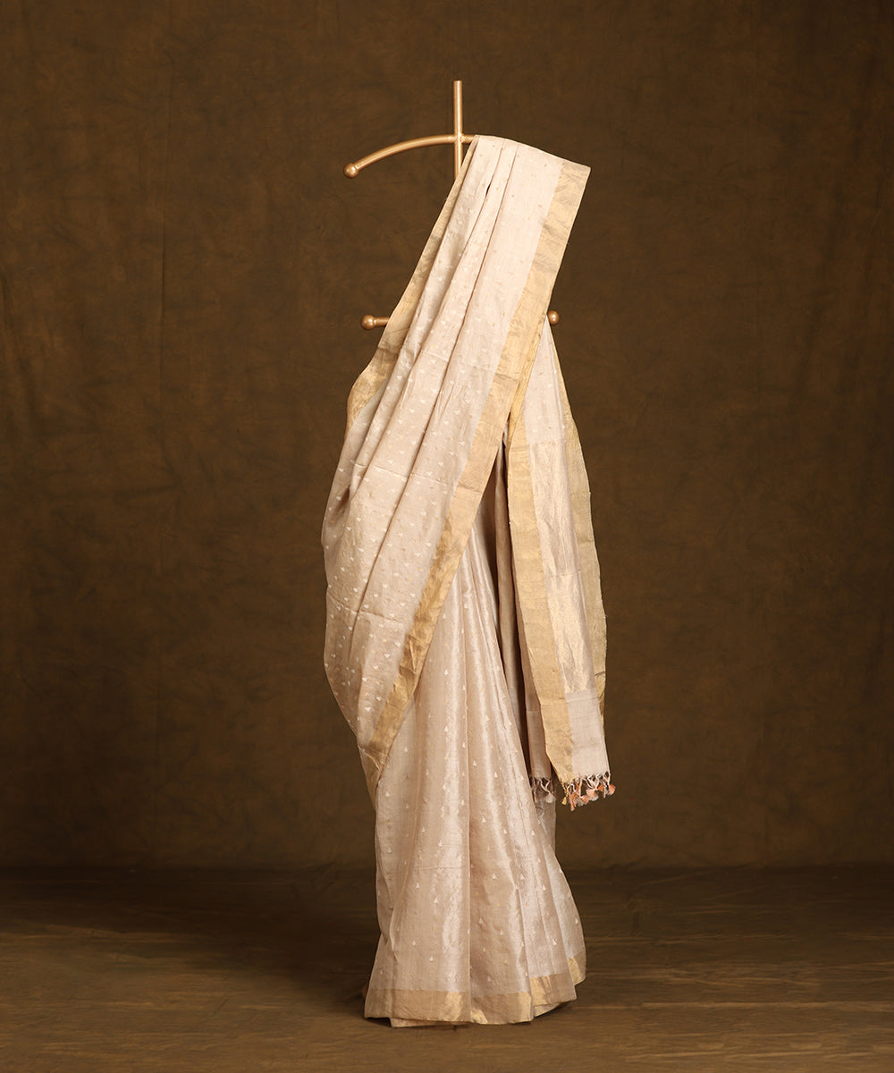 Beige_Handloom_Pure_Kosa_Silk_Saree_With_Golden_Booti_WeaverStory_01