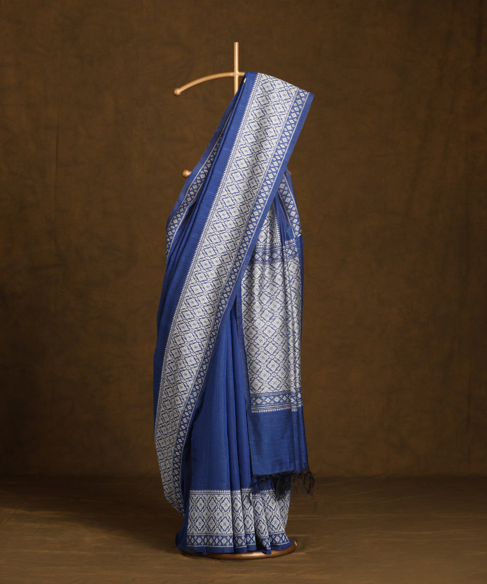 Blue_Handloom_Pure_Kosa_Silk_Saree_With_Thick_Geometrical_Border_WeaverStory_01