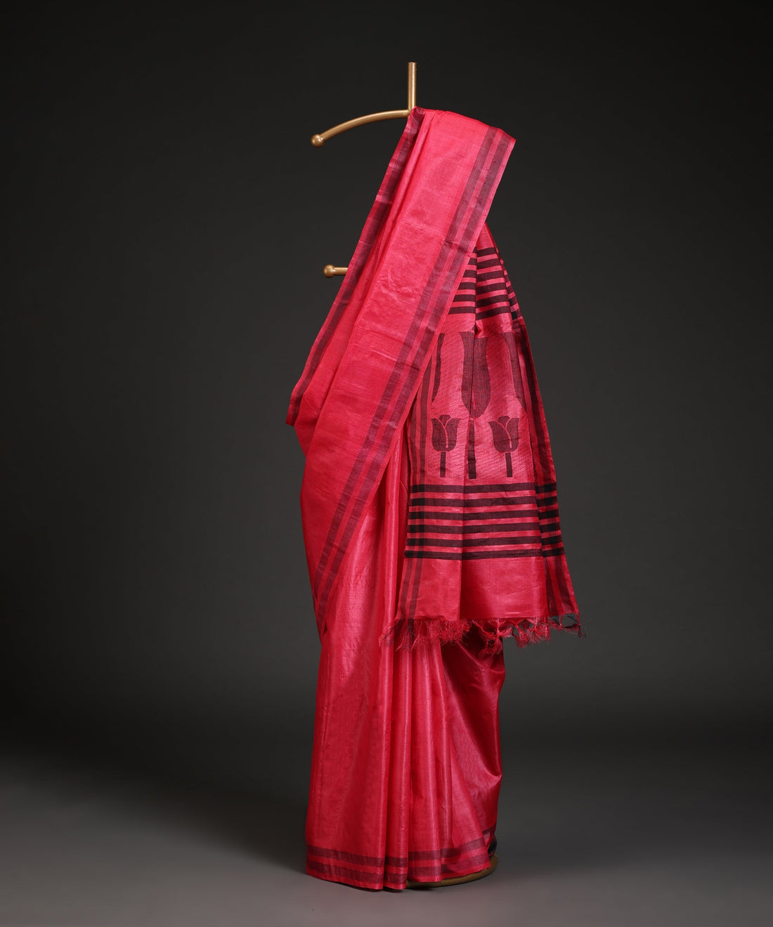 Rani_Pink_Handloom_Plain_Pure_Kosa_Silk_Saree_WeaverStory_01