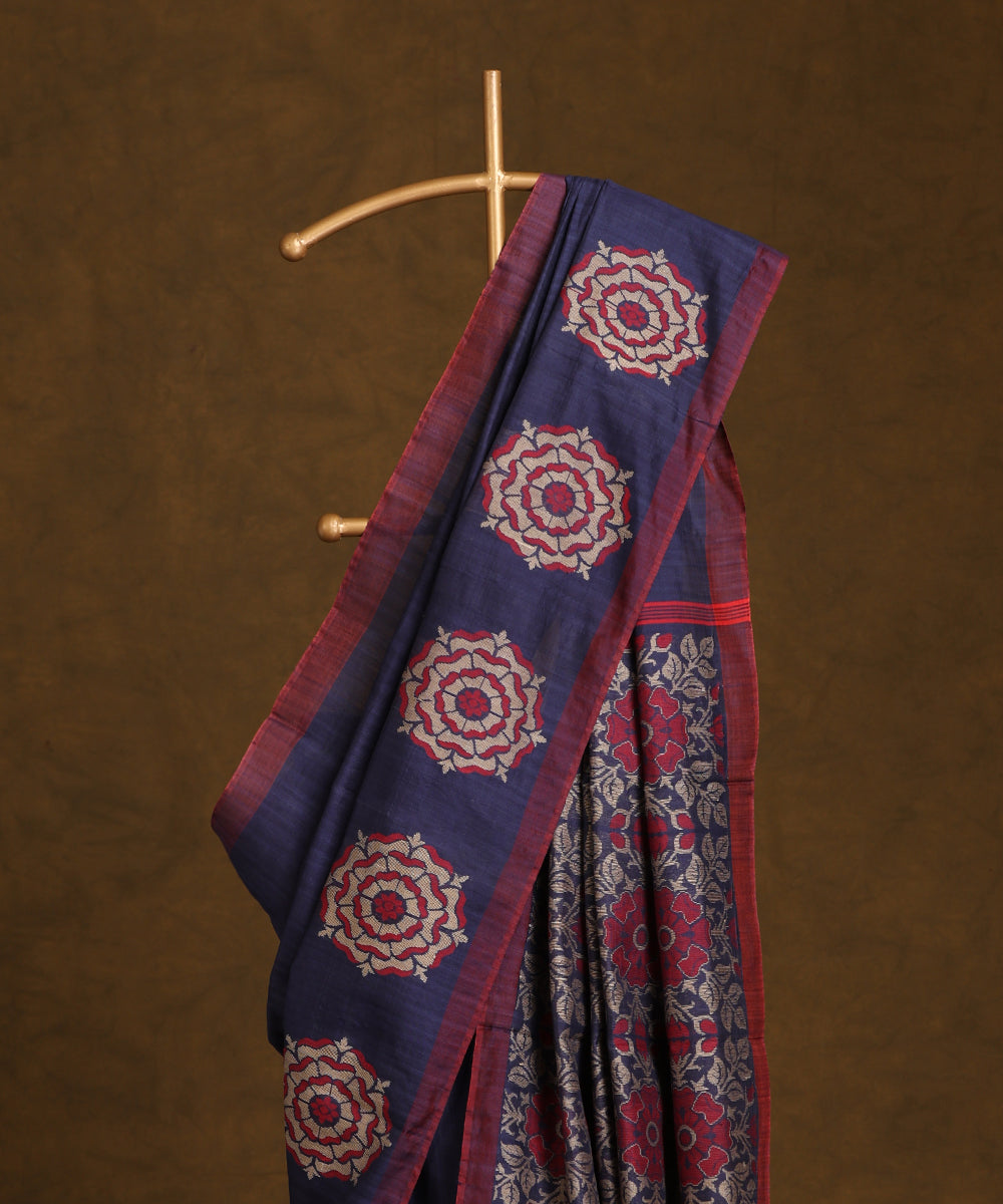 Navy_Blue_Handloom_Pure_Kosa_Silk_Saree_With_Floral_Border_And_Palla_WeaverStory_02