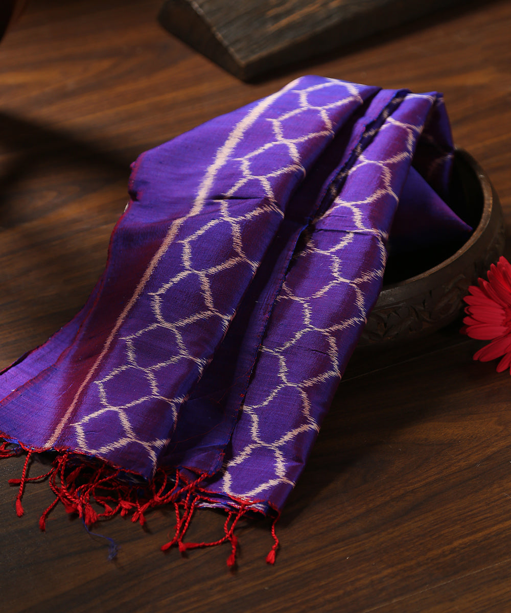 Purple_Handloom_Pure_Mulberry_Silk_Single_Ikat_Stole_WeaverStory_01