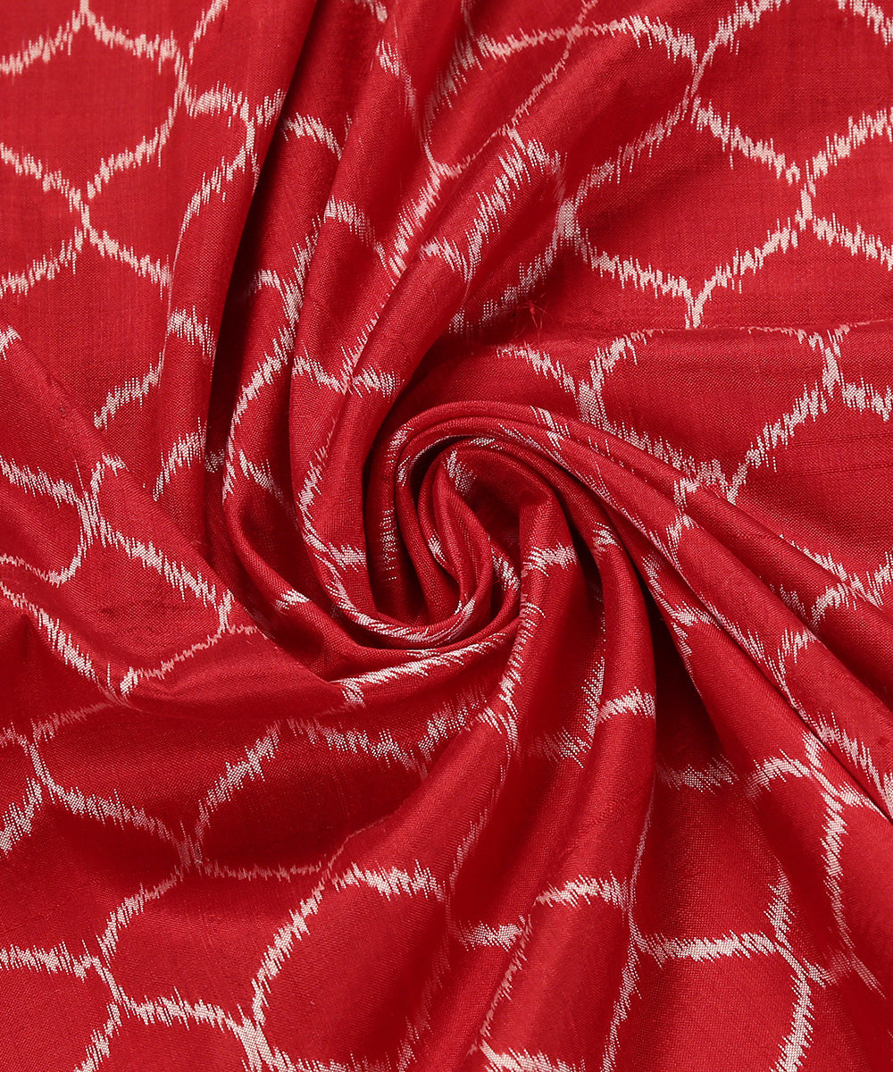 Handloom_Red_Pure_Mulberry_Silk_Stole_With_Single_Ikat_Weave_WeaverStory_05
