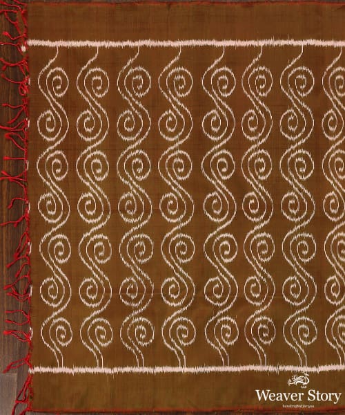 Olive_Handloom_Pure_Mulberry_Silk_Single_Ikat_Stole_WeaverStory_02