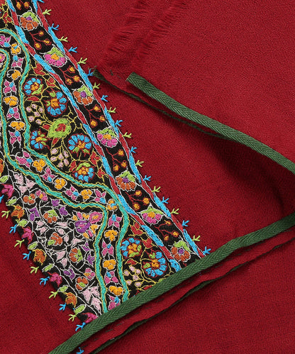 Handwoven_Red_Pure_Pashmina_Stole_With_Hand_Appliqued_Kalamkari_And_Sozni_Border_WeaverStory_04