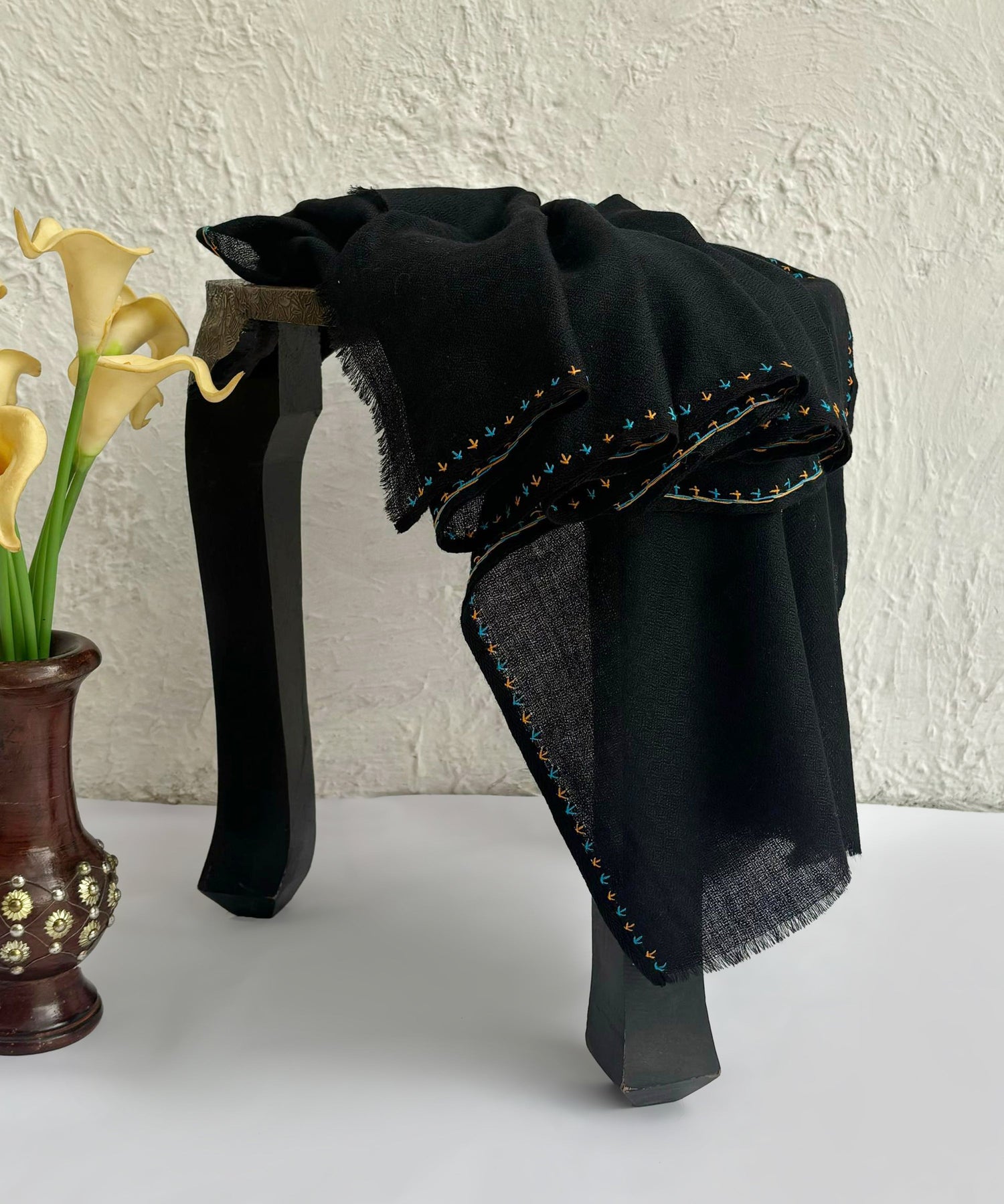 Black_Handwoven_Pure_Pashmina_Stole_With_Beading_And_Thread_Work_Finishing_WeaverStory_01