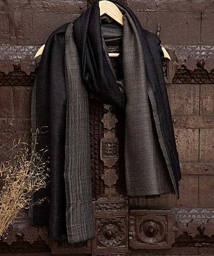 Black_And_Grey_Handwoven_Double_Shade_Pure_Pashmina_Ladies_Stole_WeaverStory_01