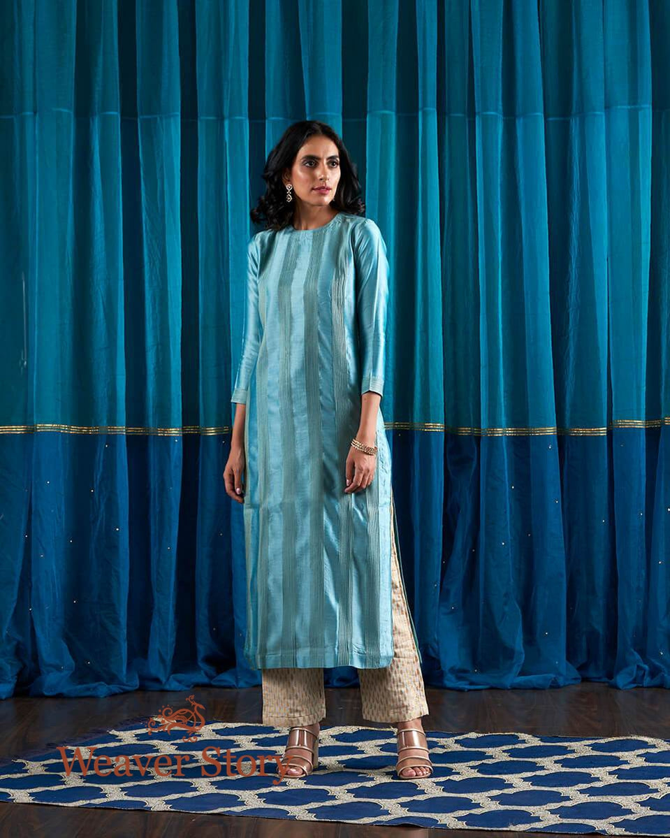 Sage_Green_Pintux_Tunic_with_White_Brocade_Pants_WeaverStory_01