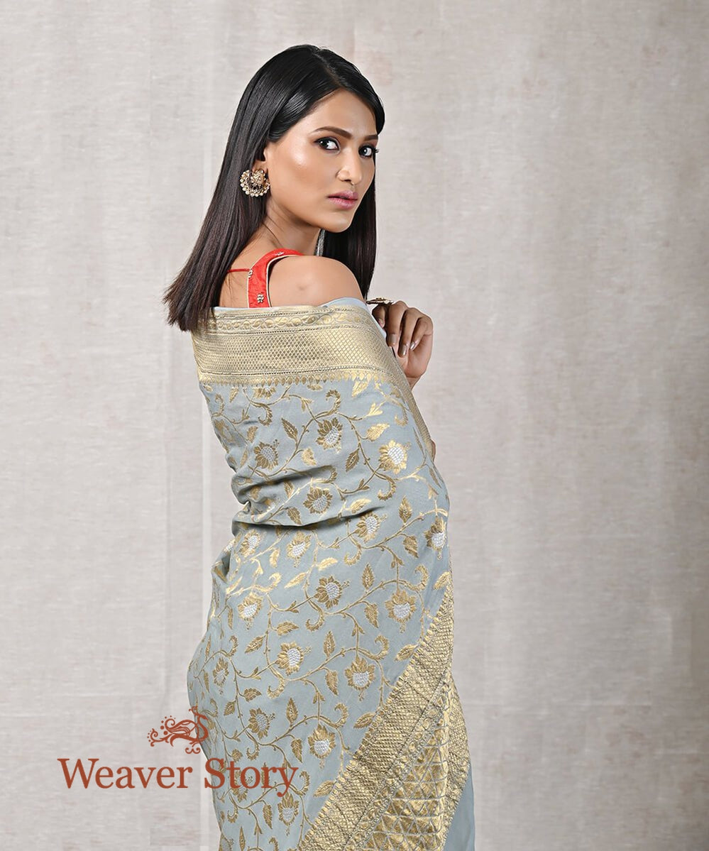 Sky_Blue_Woven_Handloom_Banarasi_Georgette_Saree_with_Floral_Jaal_WeaverStory_01