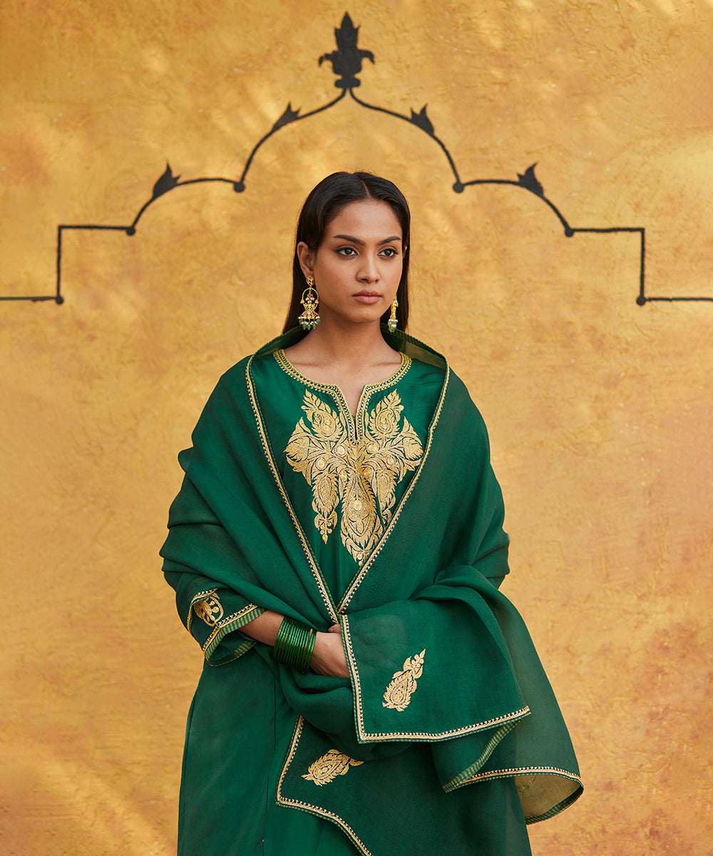Bottle_Green_Pure_Silk_Tilla_Hand_Embroidered_Suit_With_Pants_And_Dupatta_WeaverStory_05