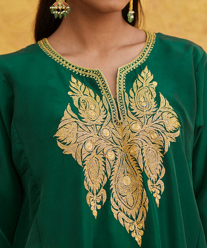 Bottle_Green_Pure_Silk_Tilla_Hand_Embroidered_Suit_With_Pants_And_Dupatta_WeaverStory_07