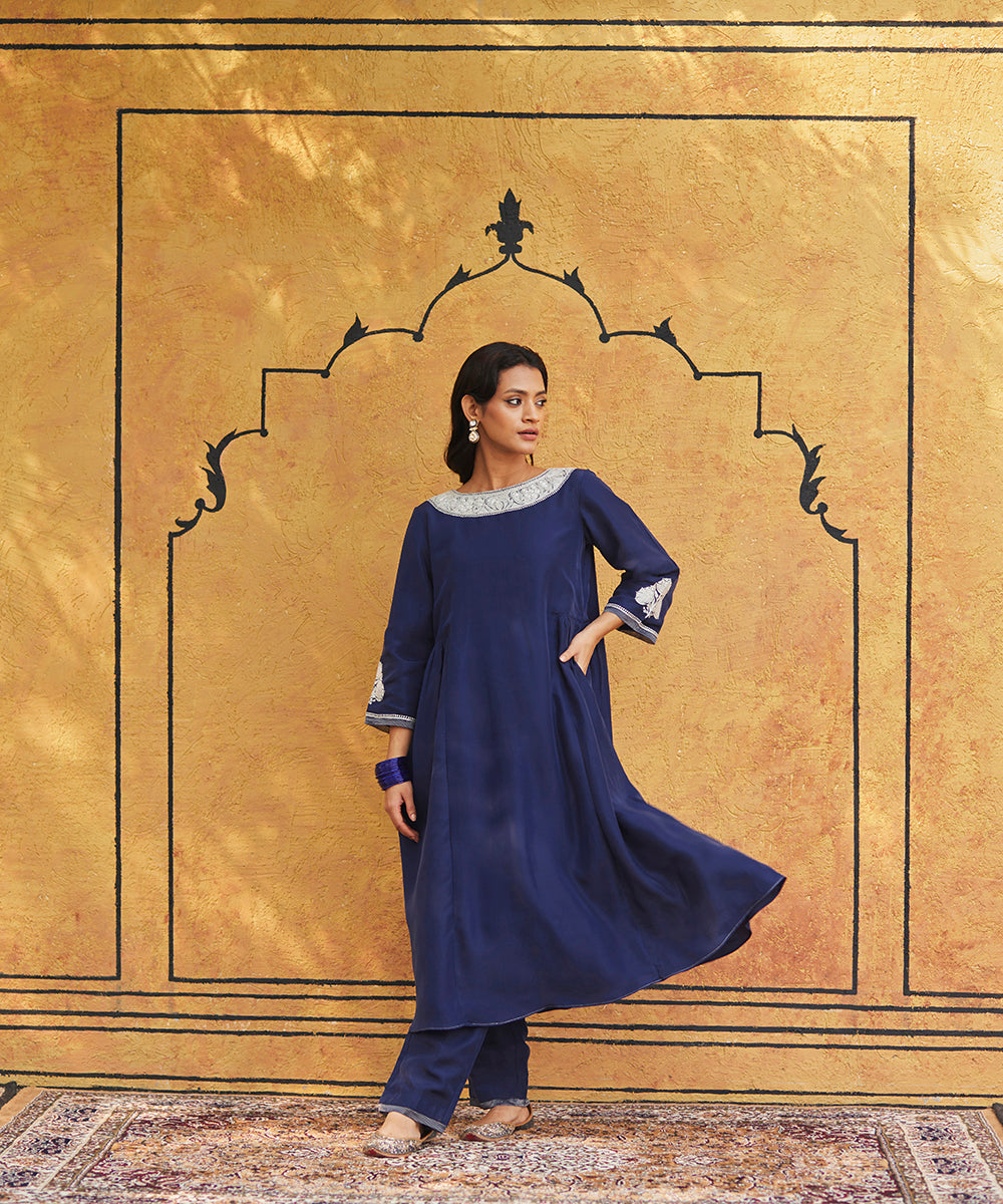Navy_Blue_Pure_Silk_Tilla_Hand_Embroidered_Suit_With_Pants_And_Dupatta_WeaverStory_04
