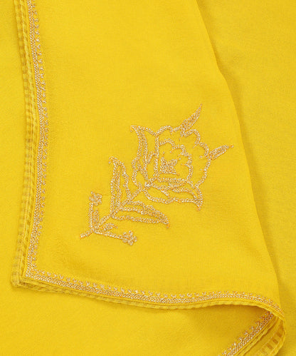 Mustard_Pure_Silk_Kashmiri_Tilla_Hand_Embroidered_Dupatta_With_Konia_WeaverStory_04