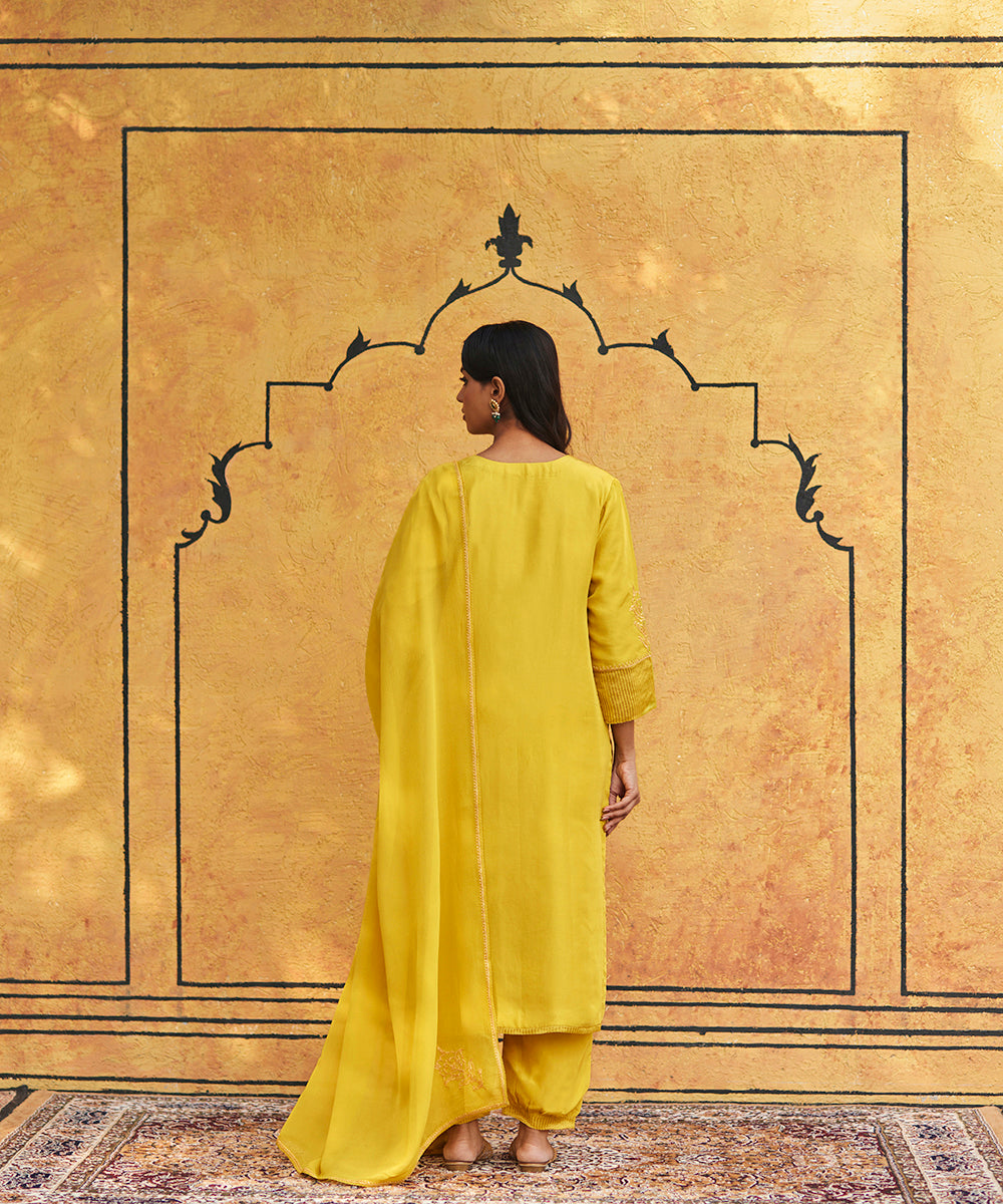 Mustard_Pure_Silk_Tilla_Hand_Embroidered_Suit_With_Pants_And_Dupatta_WeaverStory_03