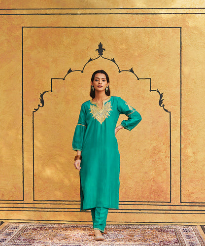 Sea_Green_Pure_Silk_Tilla_Hand_Embroidered_Suit_With_Pants_And_Dupatta_WeaverStory_03
