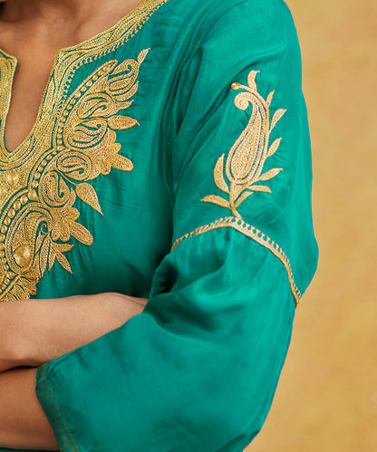 Sea_Green_Pure_Silk_Tilla_Hand_Embroidered_Suit_With_Pants_And_Dupatta_WeaverStory_07