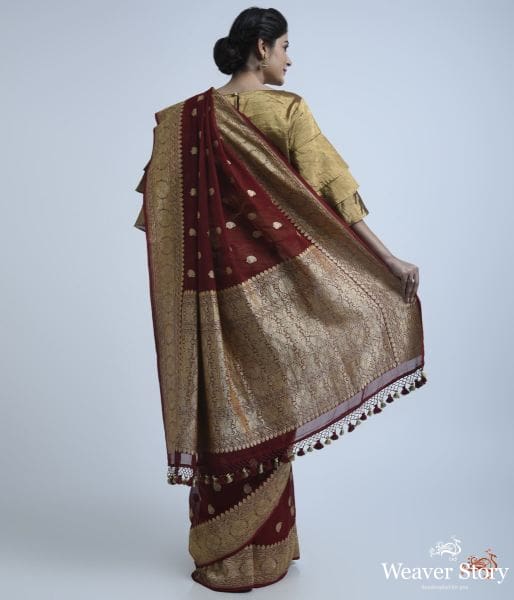 Wine_banarasi_georgette_saree_with_kadhwa_booti_WeaverStory_04