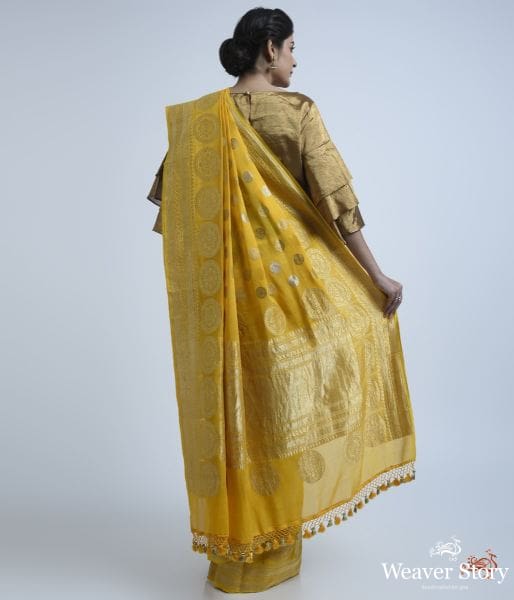 Turmeric_yellow_kadhwa_booti_saree_WeaverStory_04