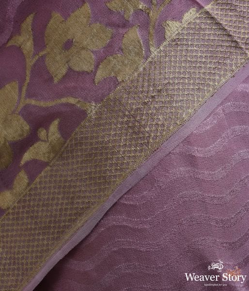 Mauve_banarasi_tanchoi_saree_woven_in_fine_georgette._WeaverStory_03