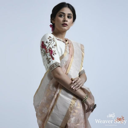 Peach_cotton_silk_saree_with_gold_and_silver_zari_jaal_WeaverStory_01