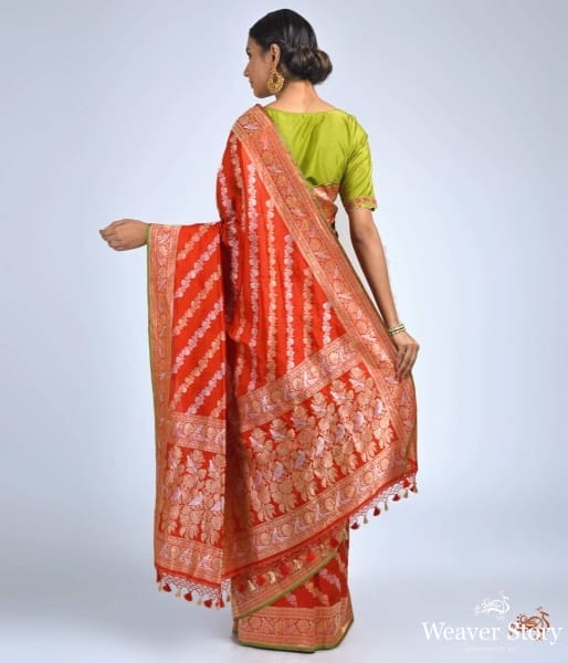 Red_Katan_silk_jangla_saree_with_birds_WeaverStory_05